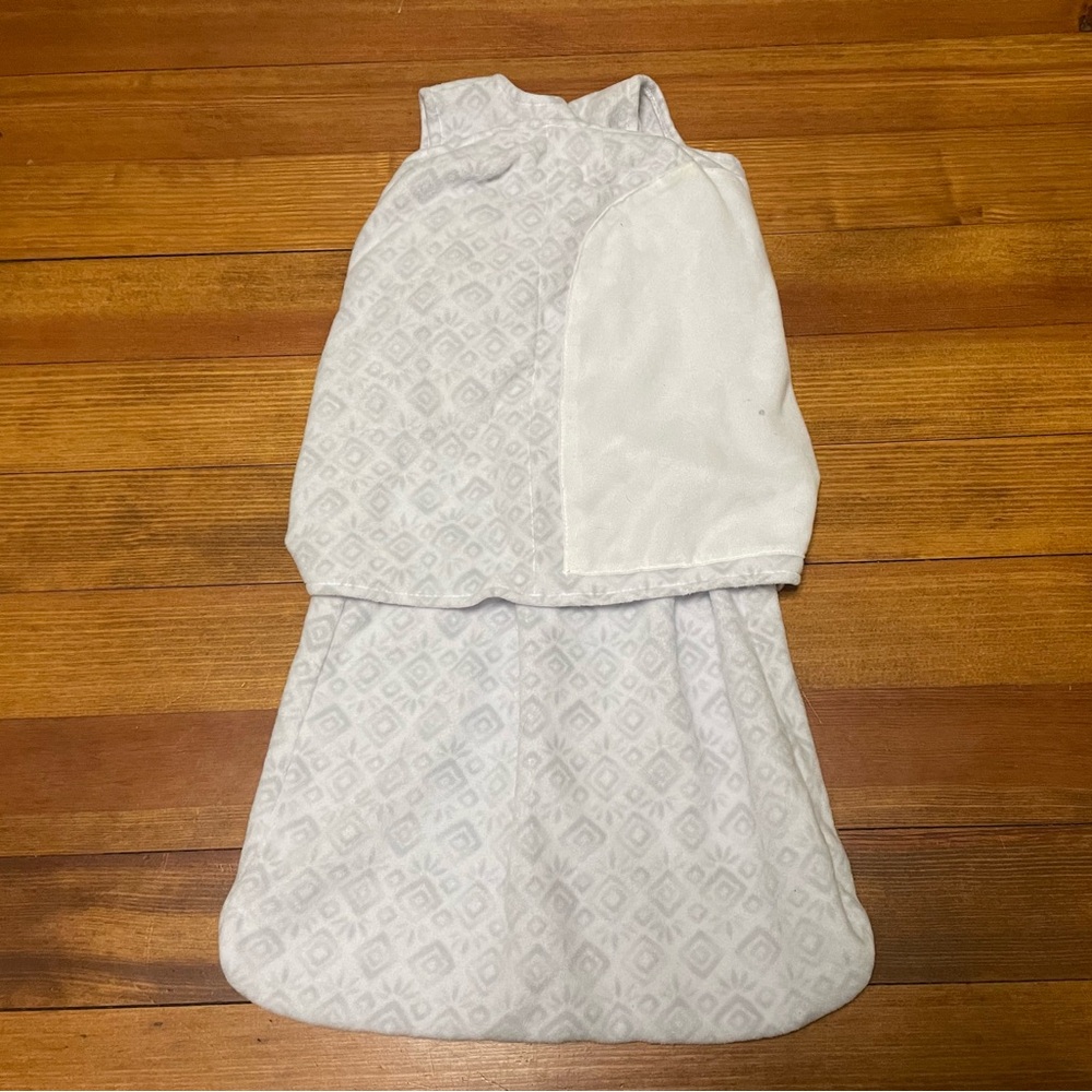 Halo Gray Fleece SleepSack Swaddles Size Small 3-6 Months - Picture 8 of 16